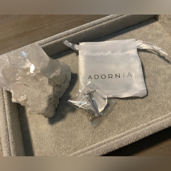 NWT Adornia Swarovski Crystal Earrings - Picture 4 of 4